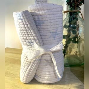 Blue and White Star Extra Thick Muslin Aden & Anais Baby Blanket